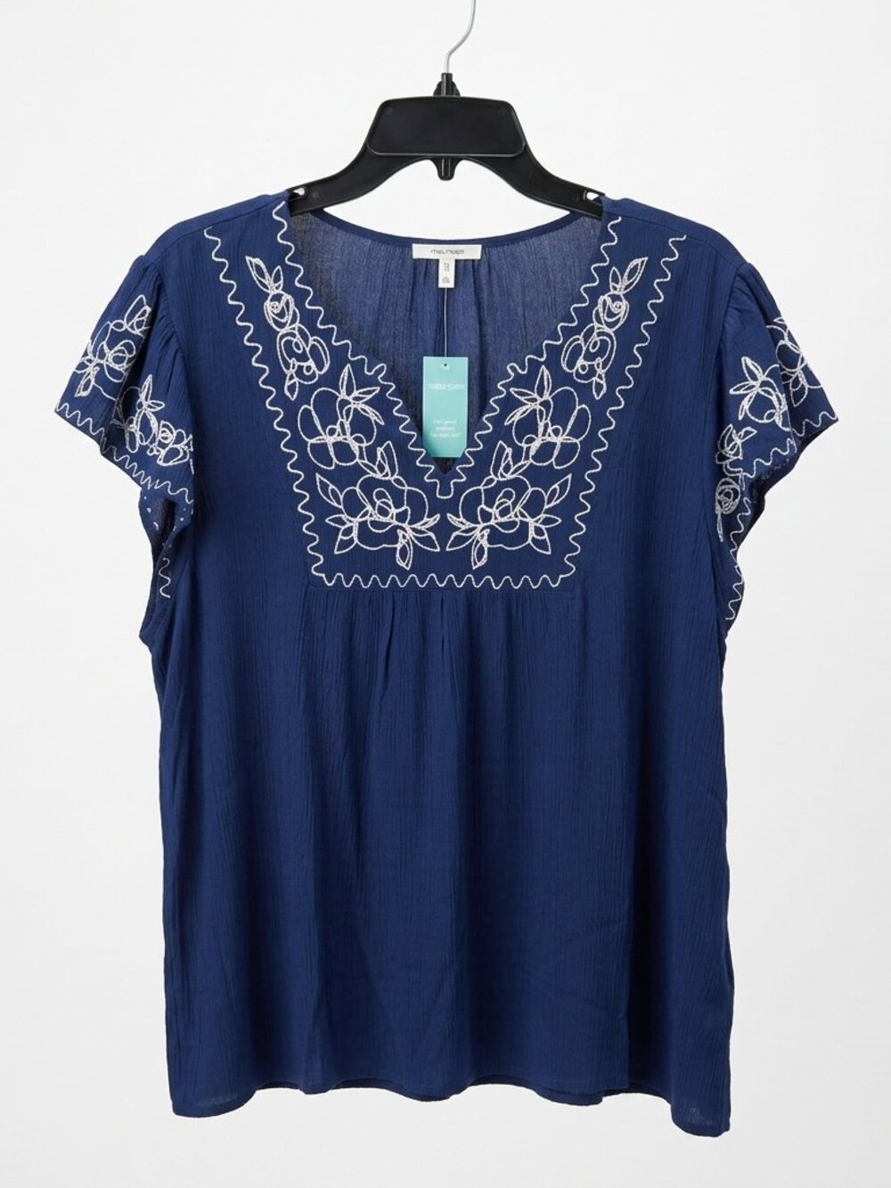 NWT Maurices Navy Blue Floral Embroidered Cap Sleeve Boho Top - XL - Picture 2 of 13